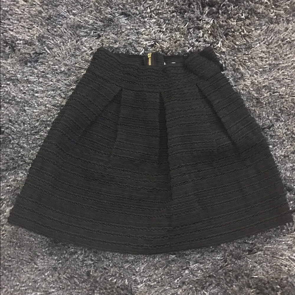 Black high waist/mid waist skirt