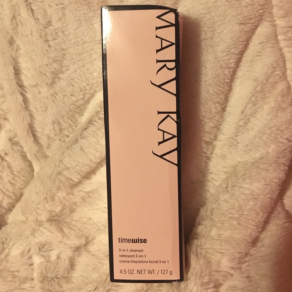 Mary Kay 3-in-1 cleanser