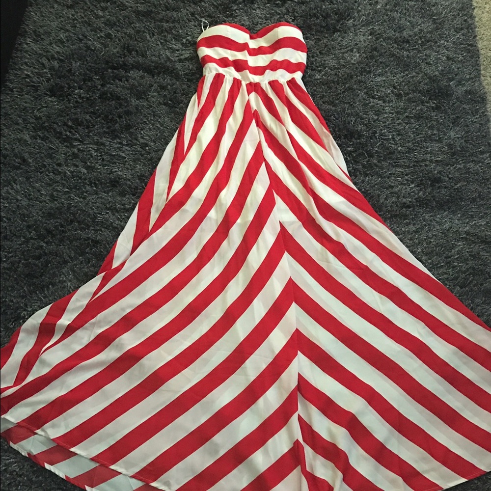 Maxi red and white dress with sheer detail