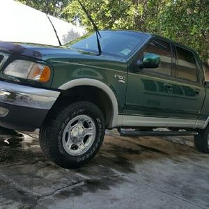 Meet your Posher, Evaristo