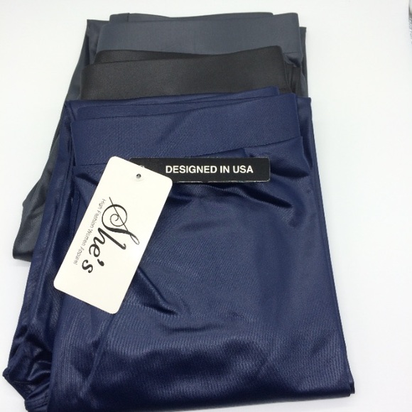 ⚡️Sale⚡️5 stretchy Leather Leggings - Picture 2 of 8