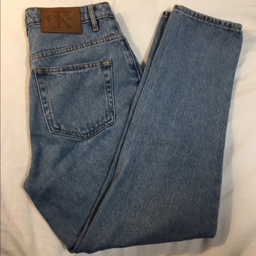 Calvin Klein Jeans - Picture 1 of 3