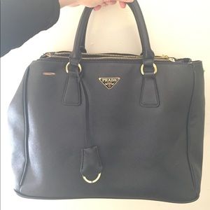 LOWEST Double zip designer ins black satchel