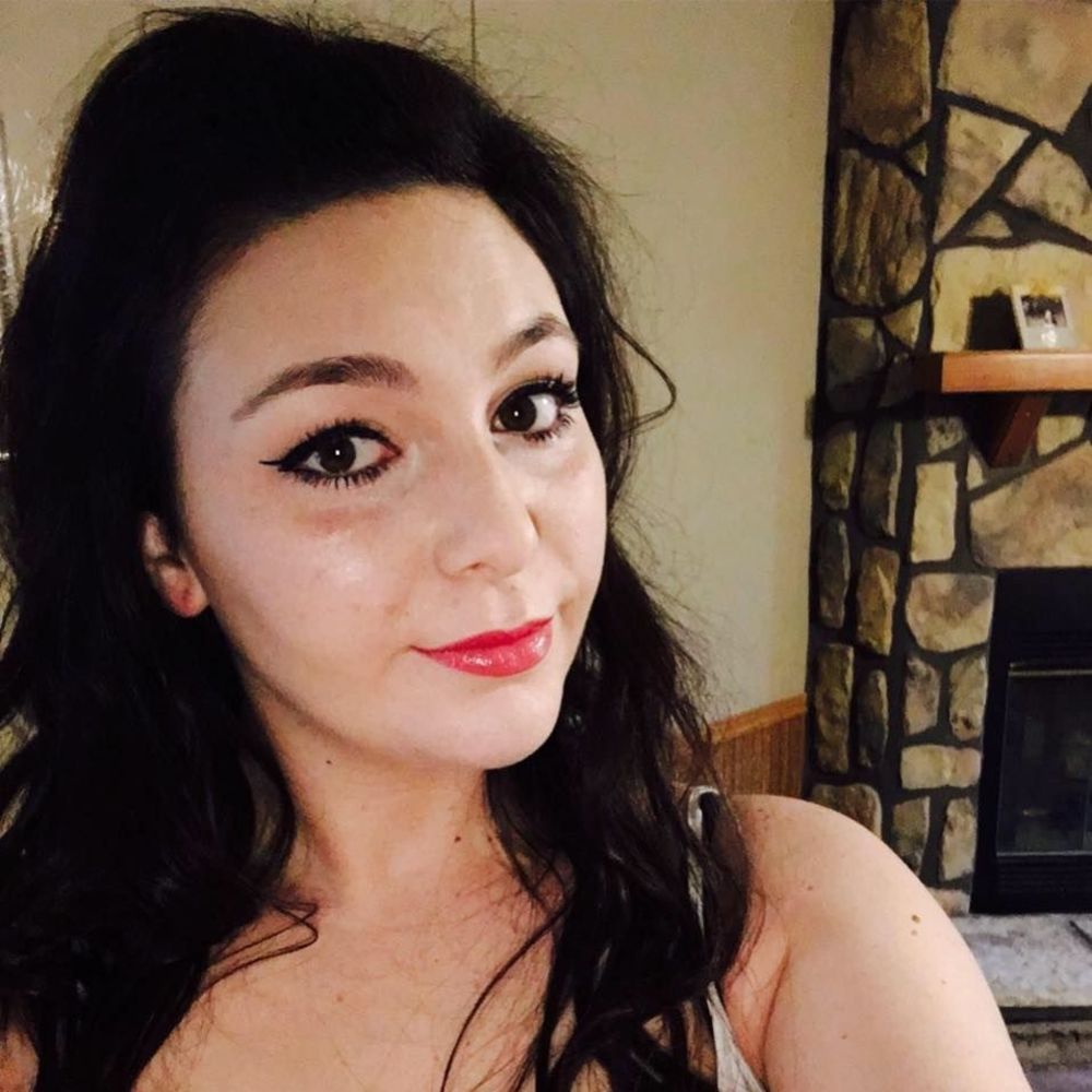 Meet your Posher, Brenna