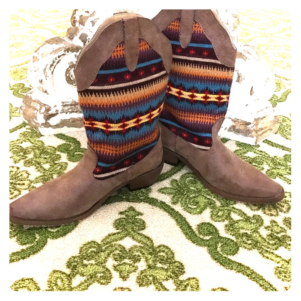 Aztec boots!