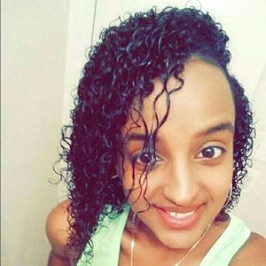 Meet your Posher, Mikiyas