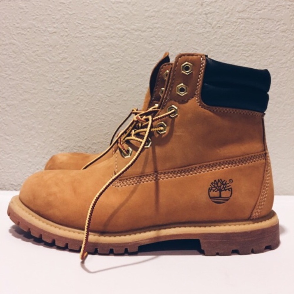 Lace up timberlands