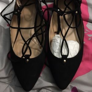 Lace up sued strappy flat