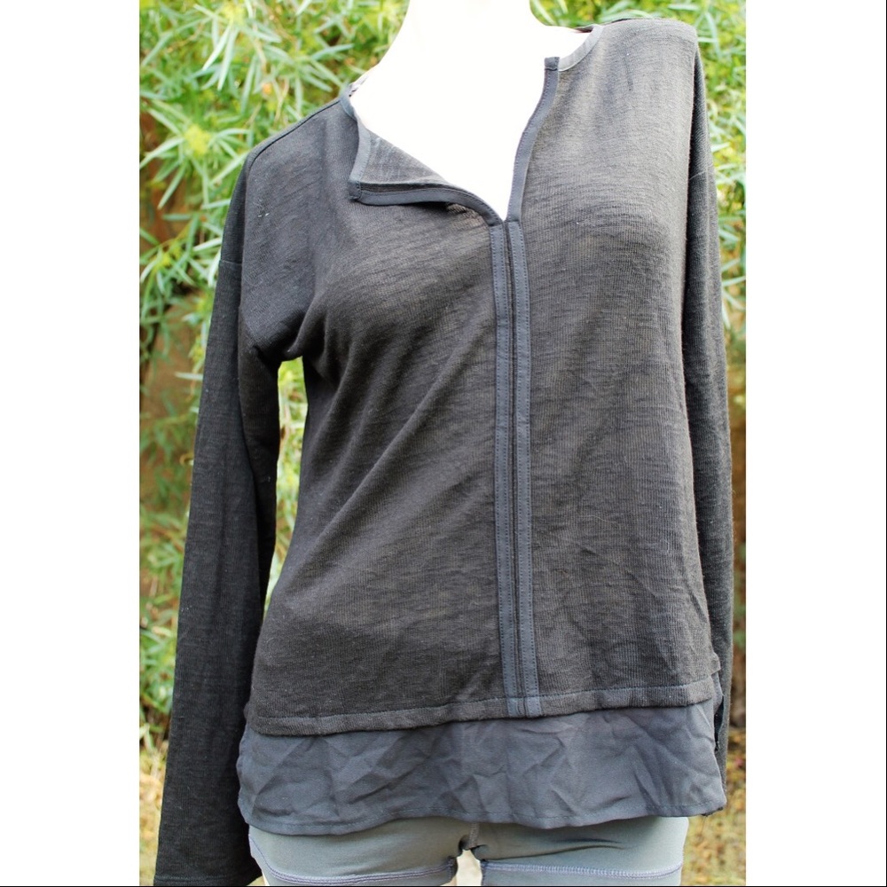 Sanctuary Black Sweater Size M