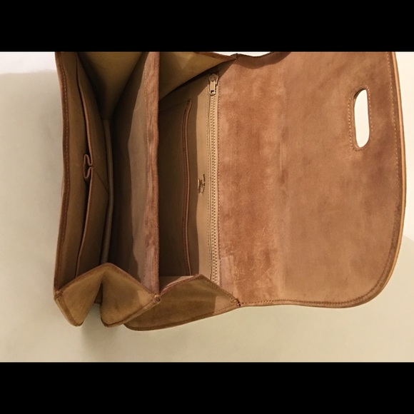 ADDITIONAL PICS Vintage Gucci Micro Suede Handbag - Picture 3 of 4