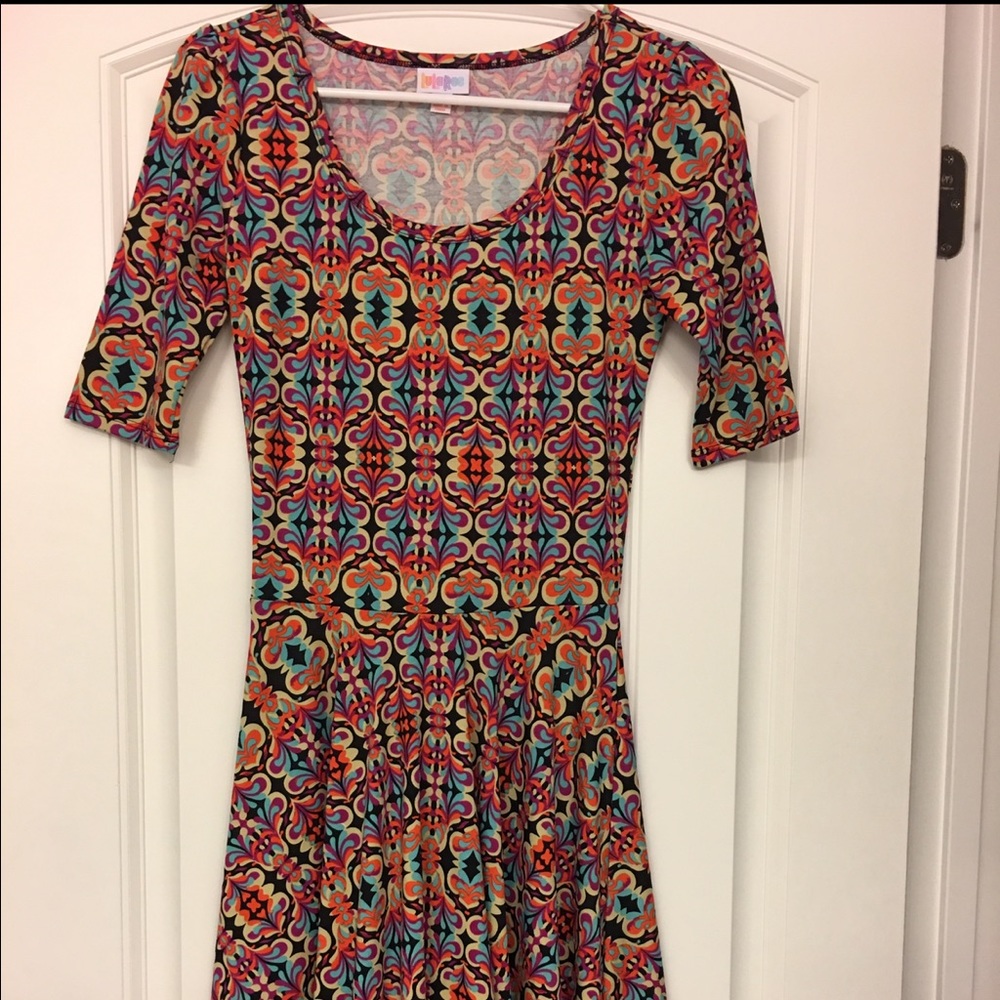 ***SOLD***LuLaRoe Nicole dress-NWT