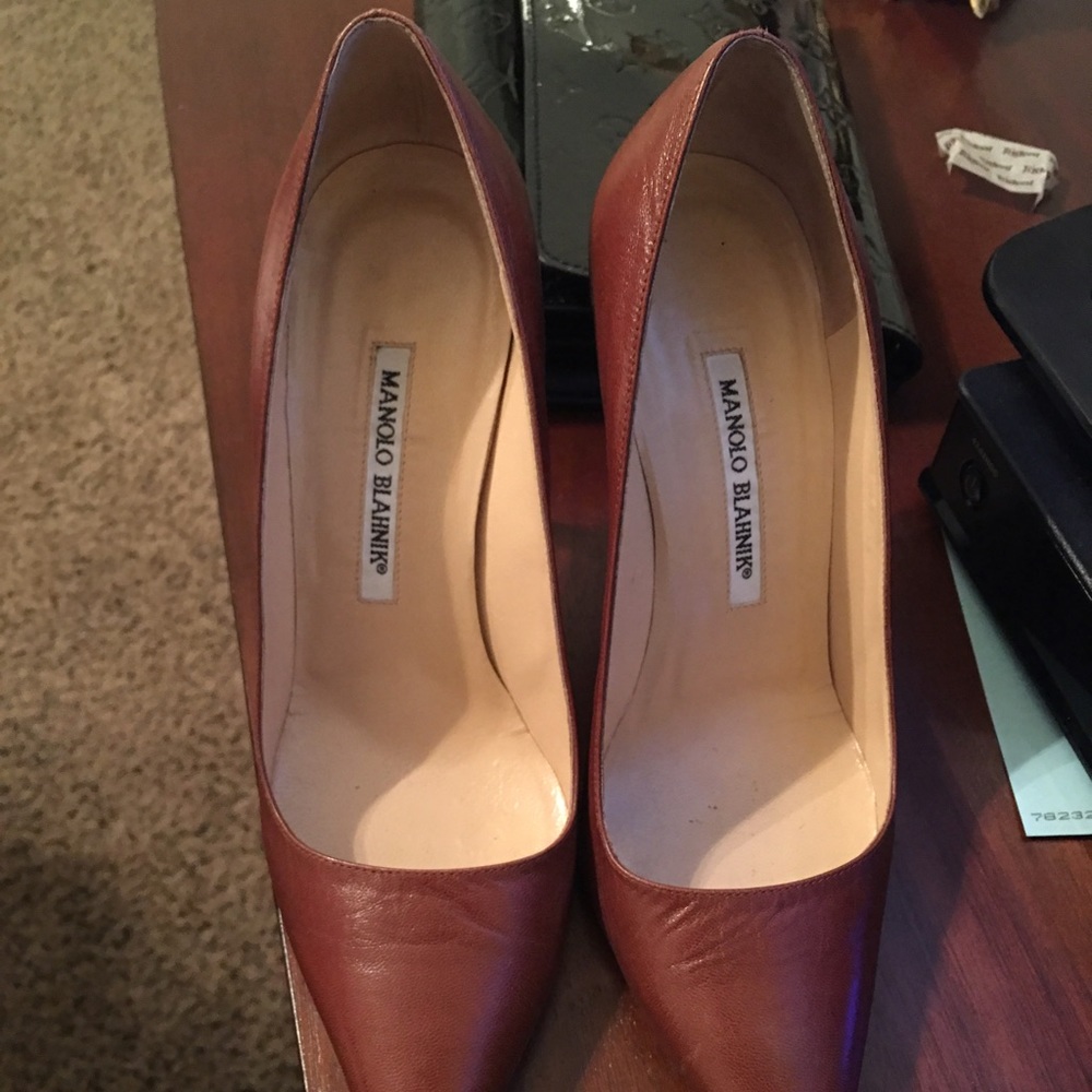 MANOLO BLAHNIK - Picture 1 of 4