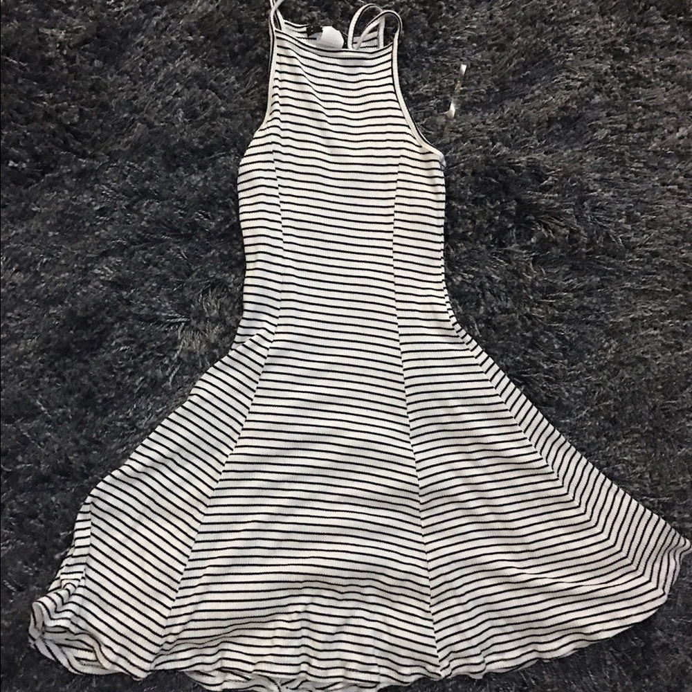 Cute spaghetti strap with flare dress