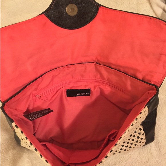 O'Neill Clutch - Picture 3 of 3