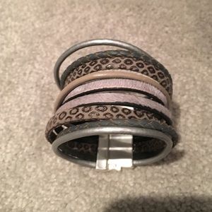 Cool fabric bracelet with animal print