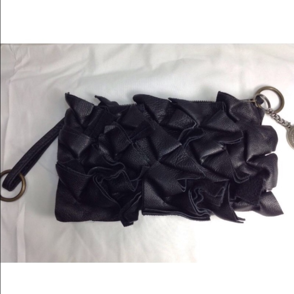SHERNETT SWABY PURSE BLACK LEATHER BAG