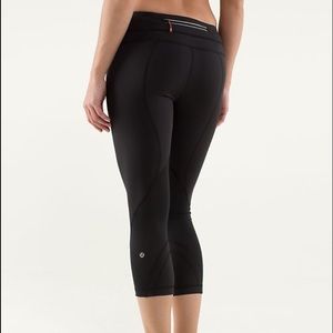 Lululemon Run Inspire Crop Blk with Reflectivity
