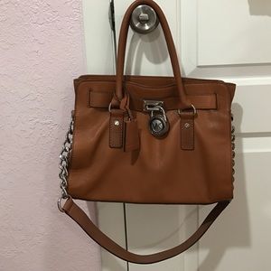 AUTHENTIC Michael Kors handbag