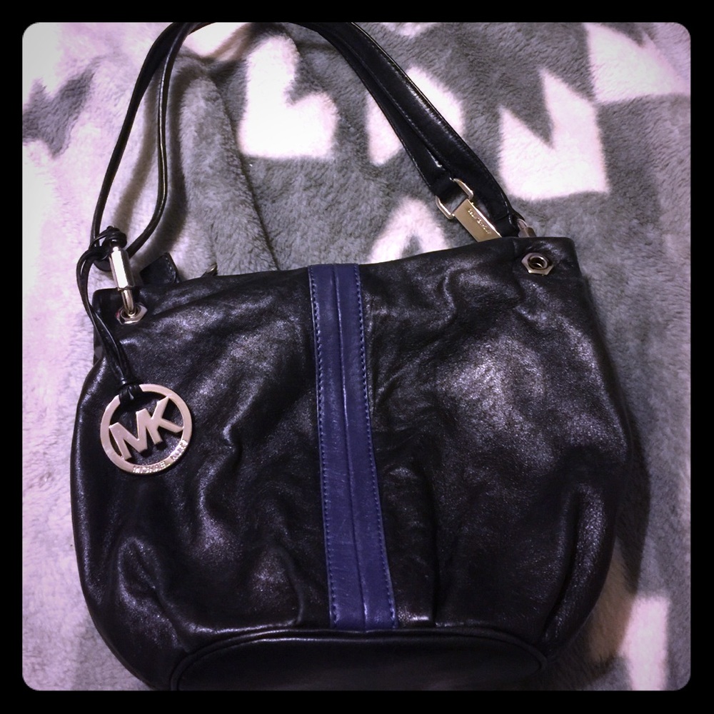 Michael Kors Vivian Shoulder Bag