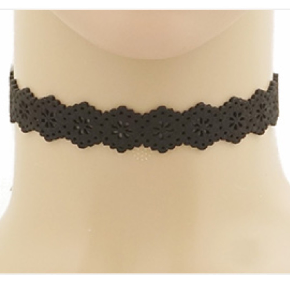 FLORAL STENCIL SUEDE CHOKER
