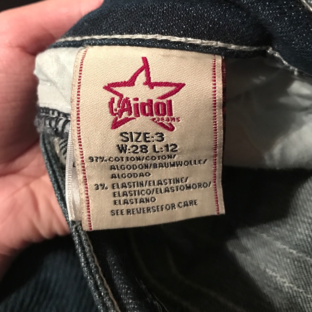 L.A. Idol knee length shorts