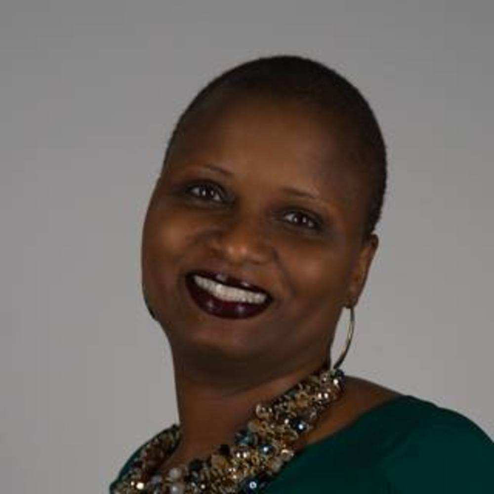 Meet your Posher, Sonya