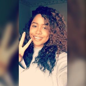 Meet your Posher, Nicole