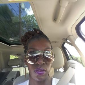 Meet your Posher, Miranda