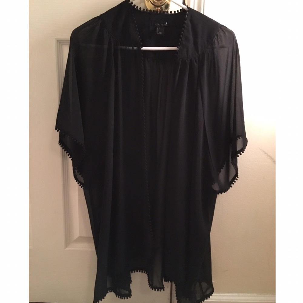 Forever 21 black Kimono• size: Medium•