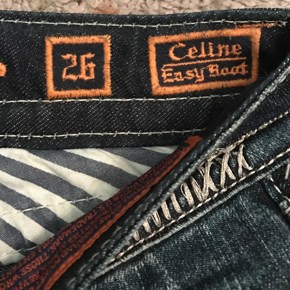 Rock Revival Jeans - Picture 4 of 4