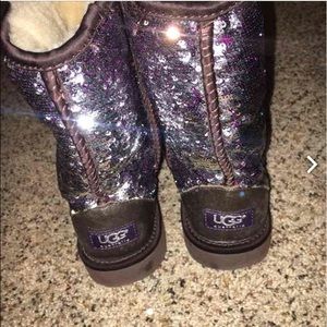 Uggs size 8!