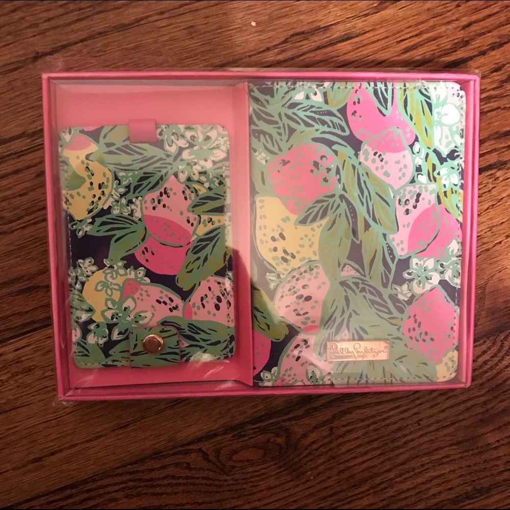 Lilly pulitzer passport cover and luggage tag nwt