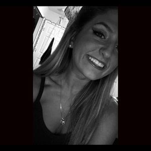 Meet your Posher, Marissa