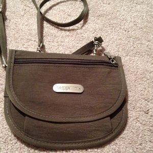 Baggallini purse