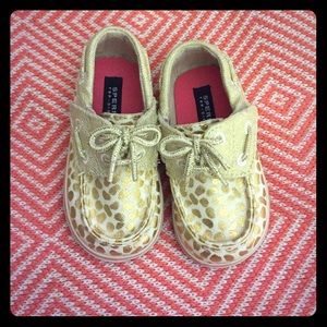 Kids gold leopard sperry size 4m