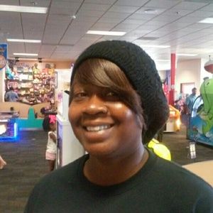 Meet your Posher, Antoinette