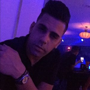 Meet your Posher, Luis