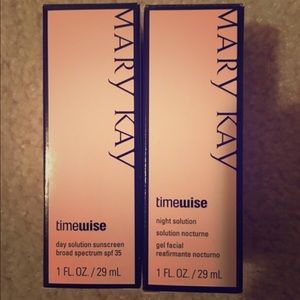 MaryKay Timewise Day and Night Solution