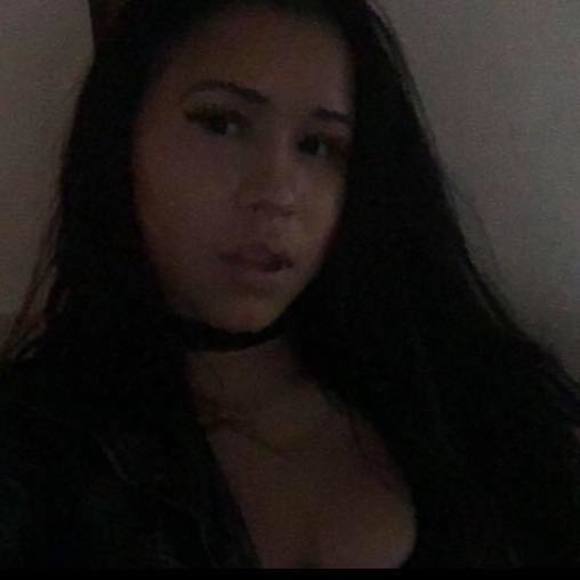 Meet your Posher, Makayla - Picture 1 of 1