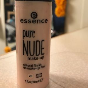 Pure nude makeup foundation + concealer