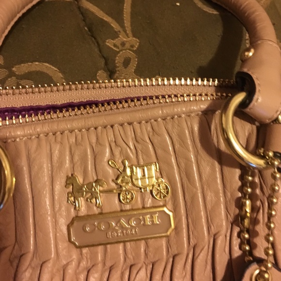 Handbag - Picture 5 of 5