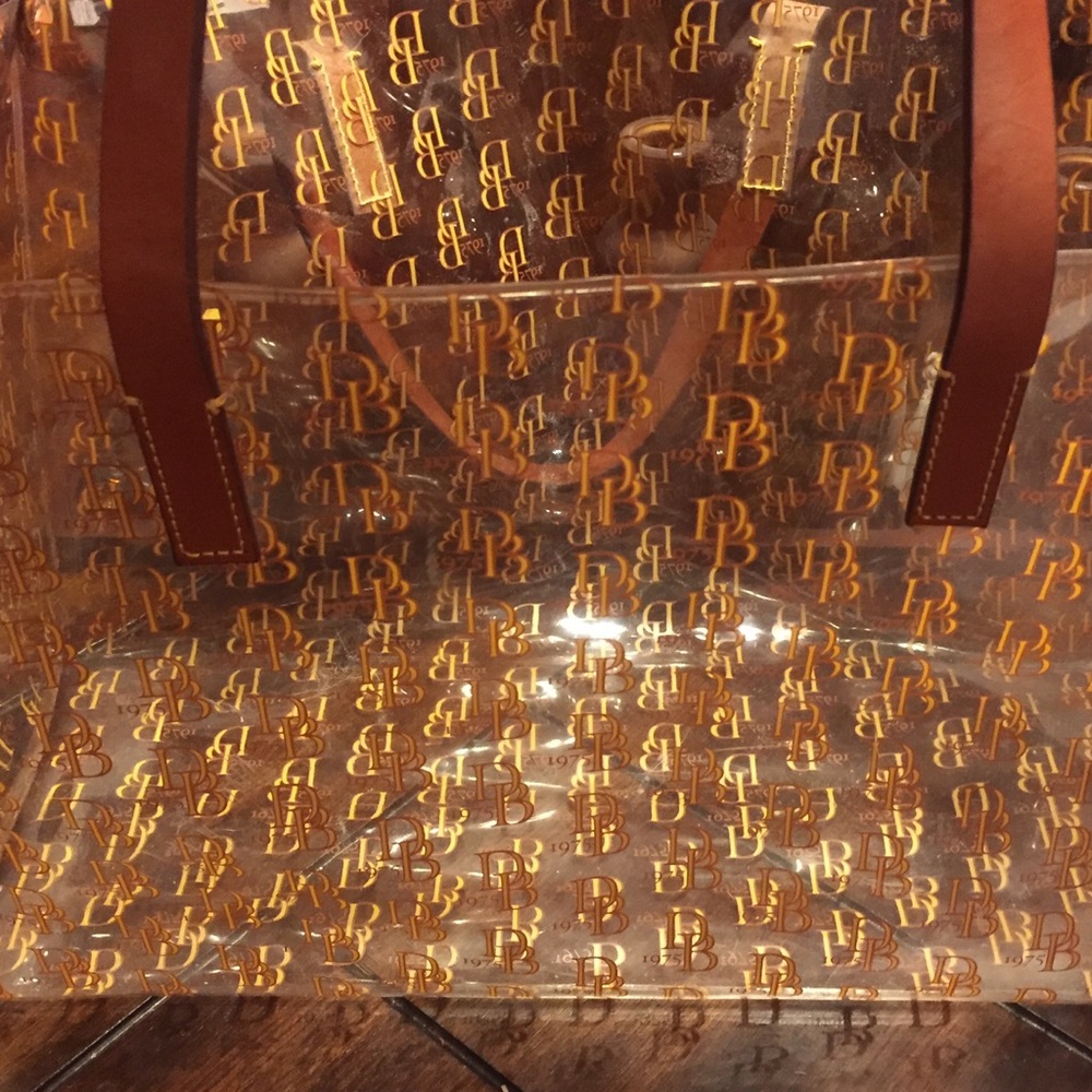 Dooney & Bourke clear shopper tote