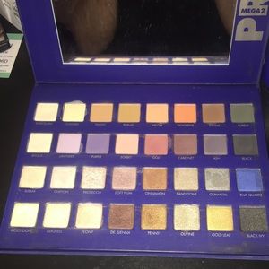 Lorac Mega Pro 2