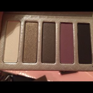 Lorac Downtown Drama palette brand new