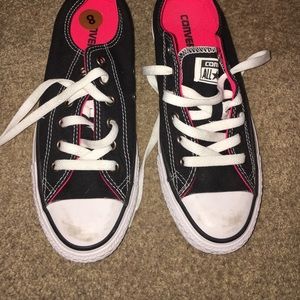 Black converse