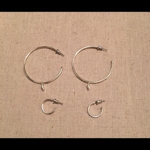Stella & Dot Orbit Hoop Earrings Silver