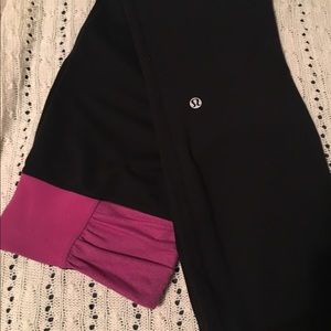 Lululemon Hibiscus Leggings 🌺