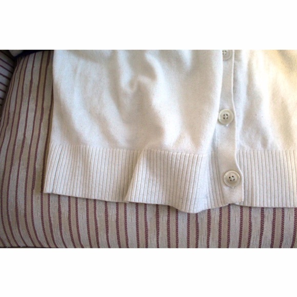 White GAP Cardigan - Picture 2 of 2