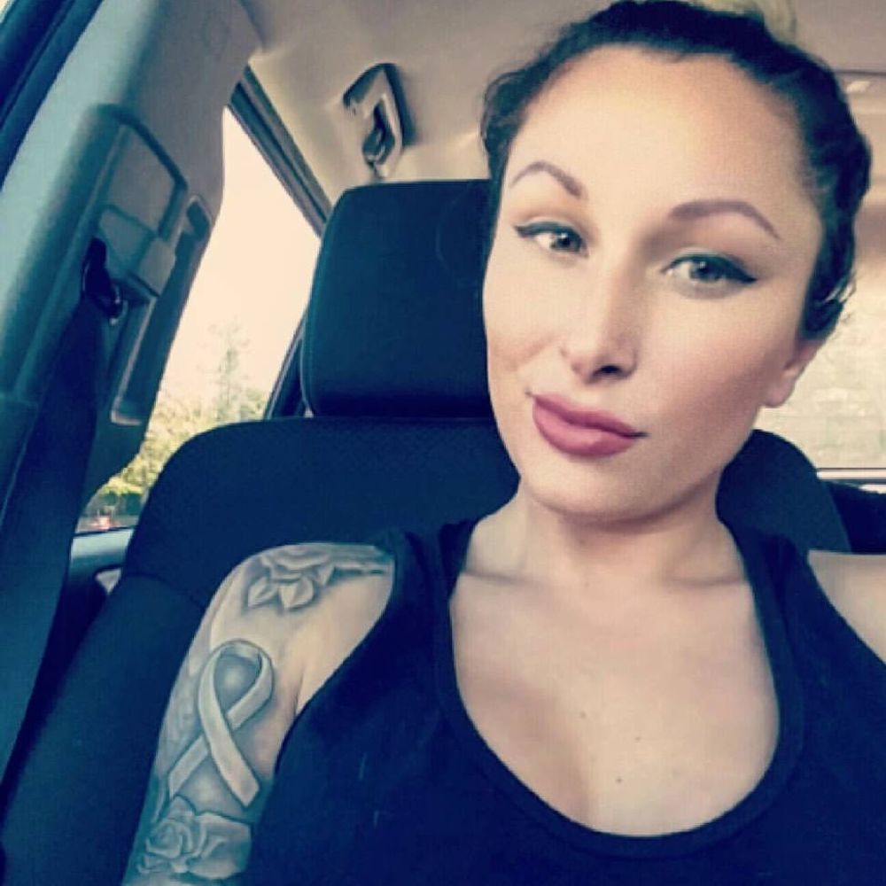 Meet your Posher, Nikki