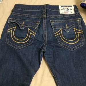 True religion jeans in good condition. Size 32